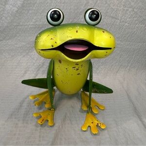 Yard Metal Sculpture Colorful
Green Frog WHIMSICAL Garden
Outdoor Yellow Feet